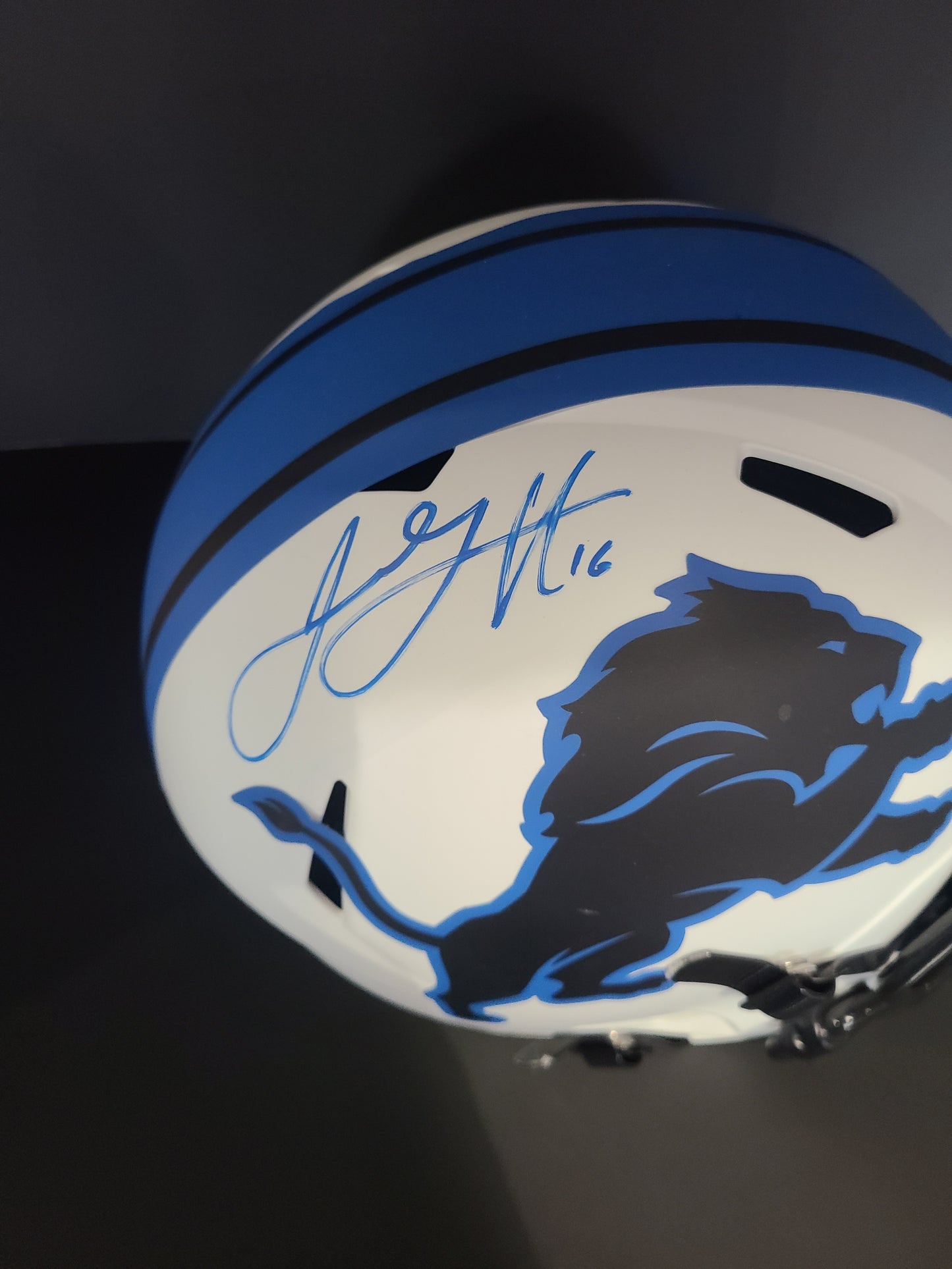 Detroit Lions Jared Goff Lunar Eclipse Replica Helmet Fanatics Authenticated Signature