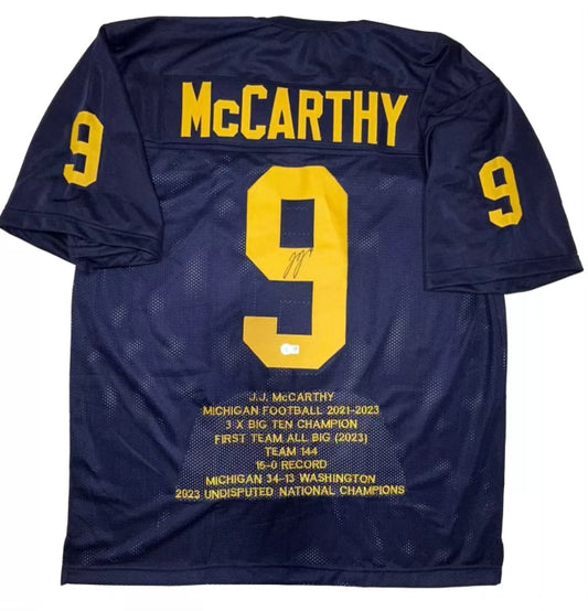 🏈JJ McCarthy 
Stat Jersey, loose
Signed / authenticated (Beckett)