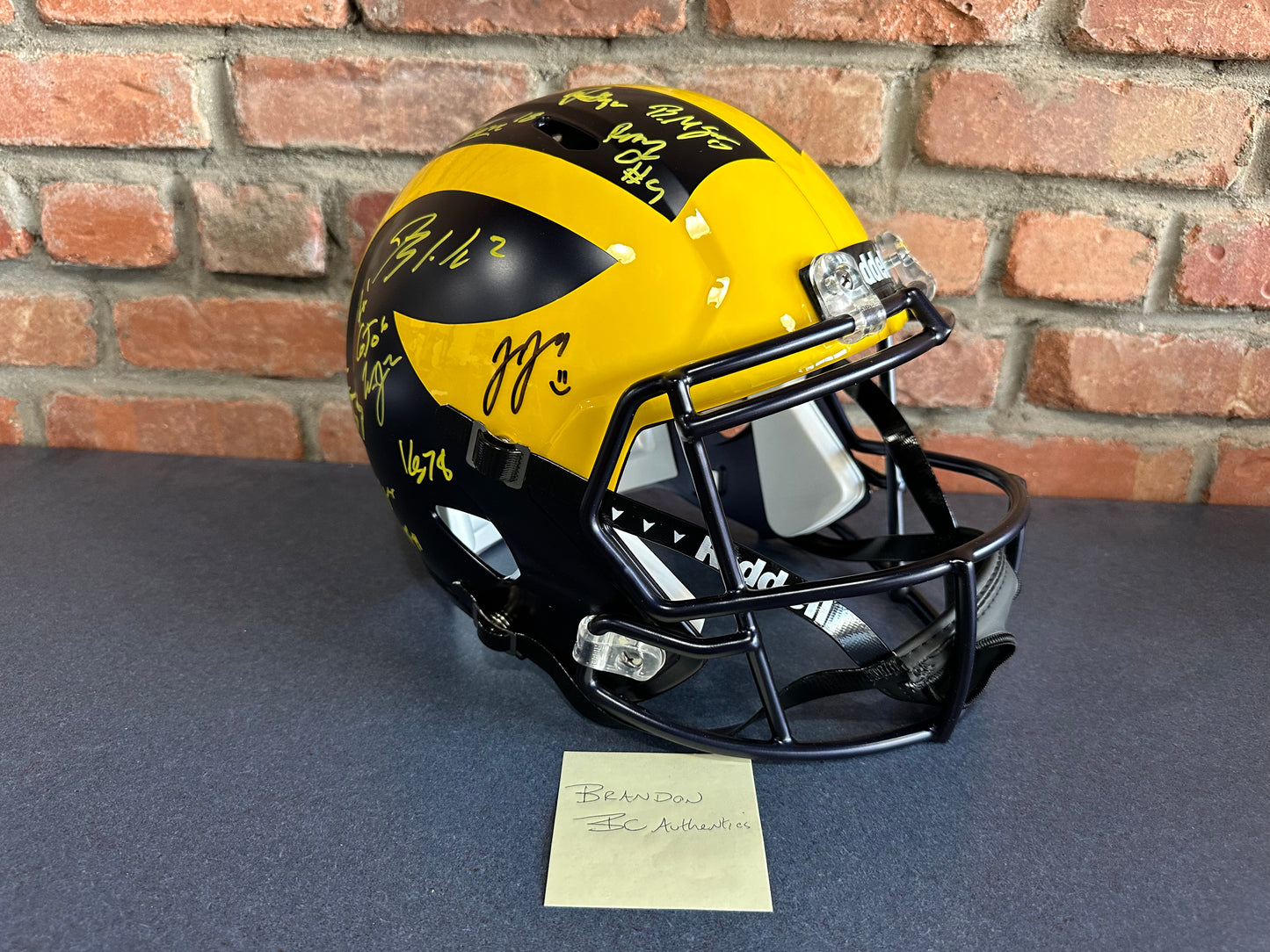 2023 Michigan Wolverines team signed Replica Helmet