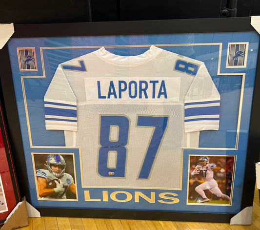 🏈 SAM LAPORTA Signed and Framed Jersey (Beckett COA)