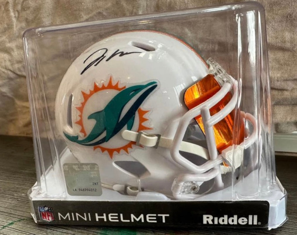 🏈JAYLEN WADDLE MINI helmet replica (JSA authenticated)