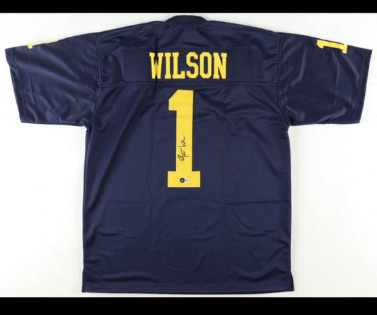 🏈 ROMAN WILSON signed / autographed jersey!!! Beckett COA (UofM)