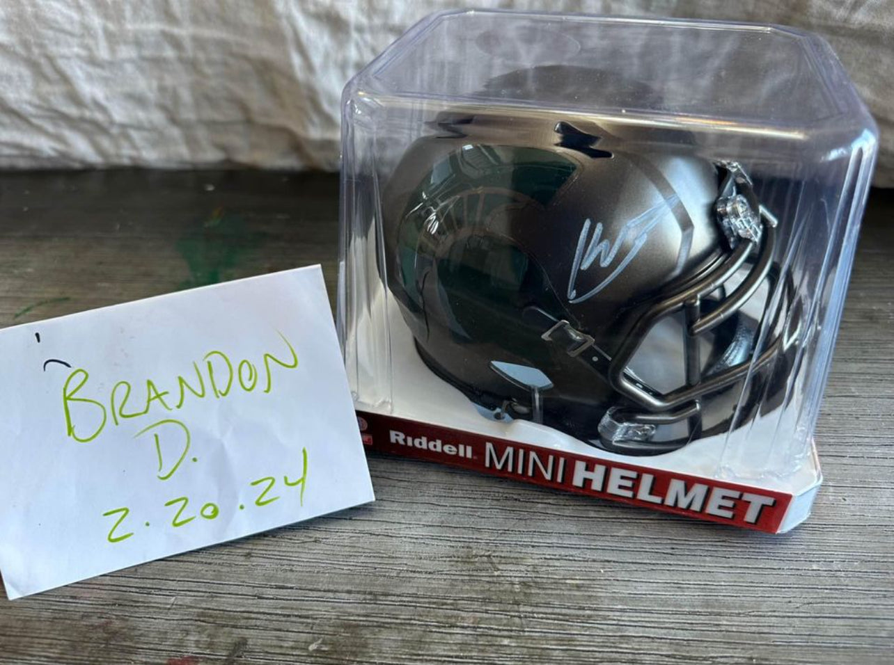 🏈KENNETH WALKER III signed Spartan MINI helmet (Beckett COA)